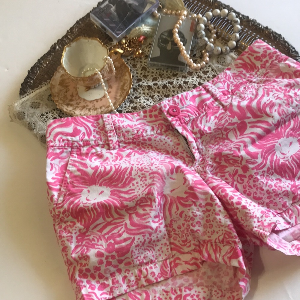 Lilly Pulitzer Get Spotted Resort Callahan Short Pink Lion Print Animal Pattern
